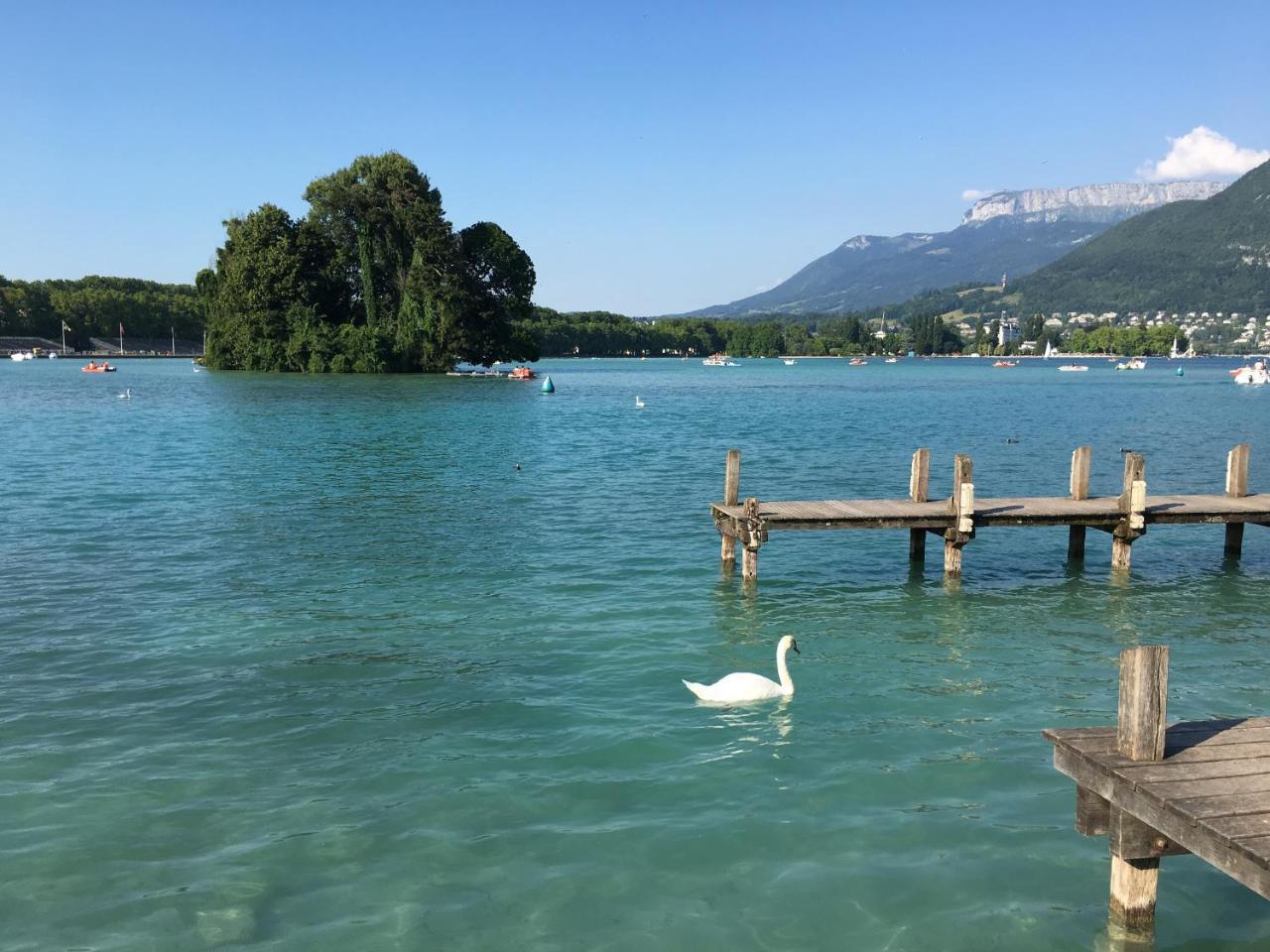 The Boat Apartment Annecy Exterior photo